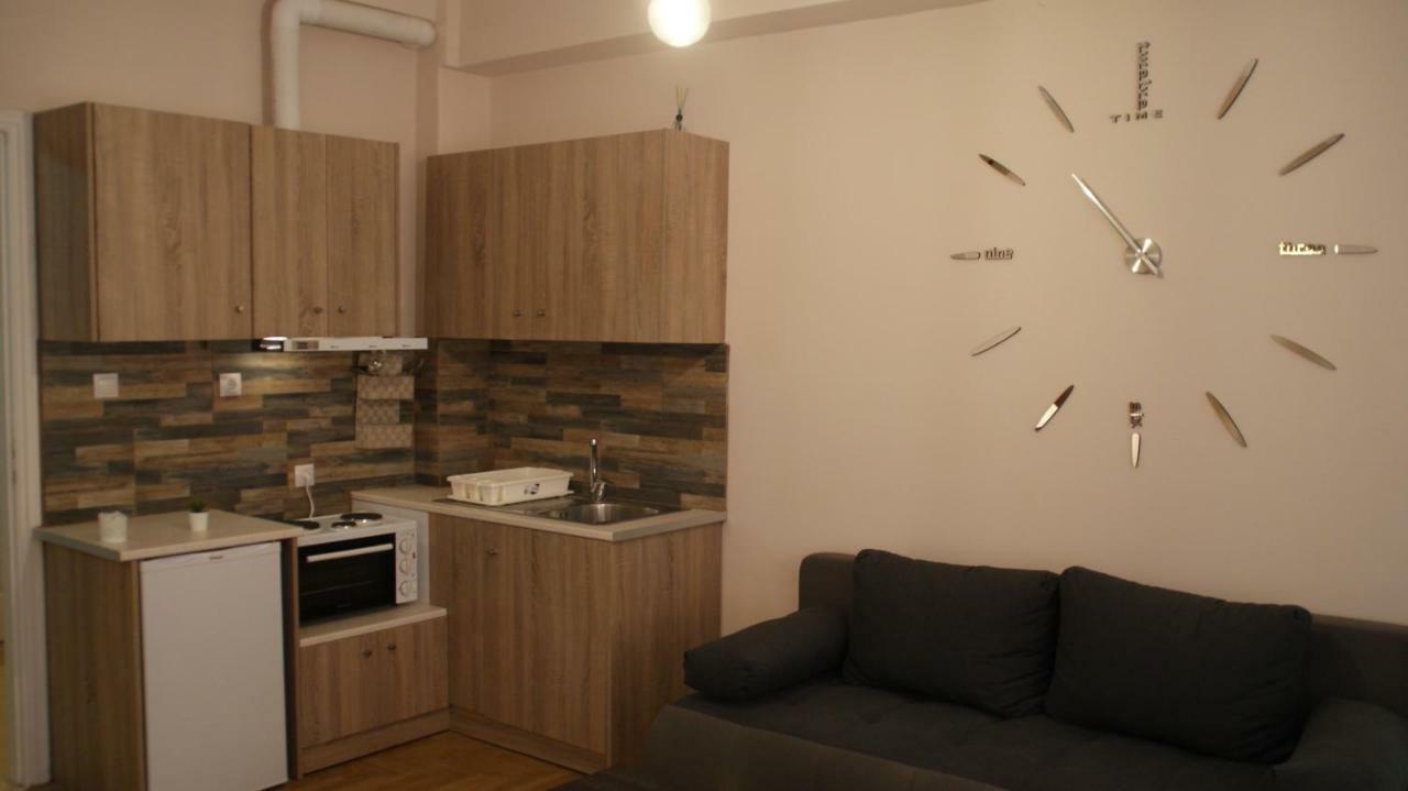 The Victoria Square Exceptional Apartments Афины Экстерьер фото