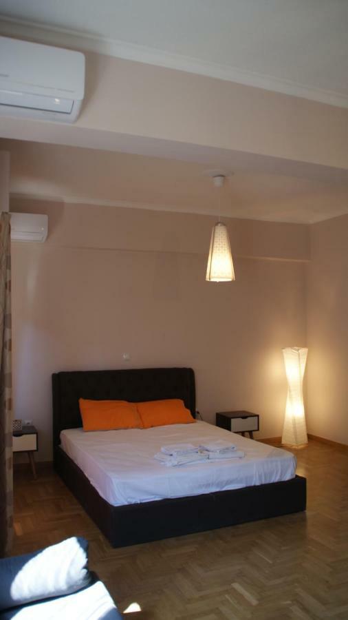 The Victoria Square Exceptional Apartments Афины Экстерьер фото