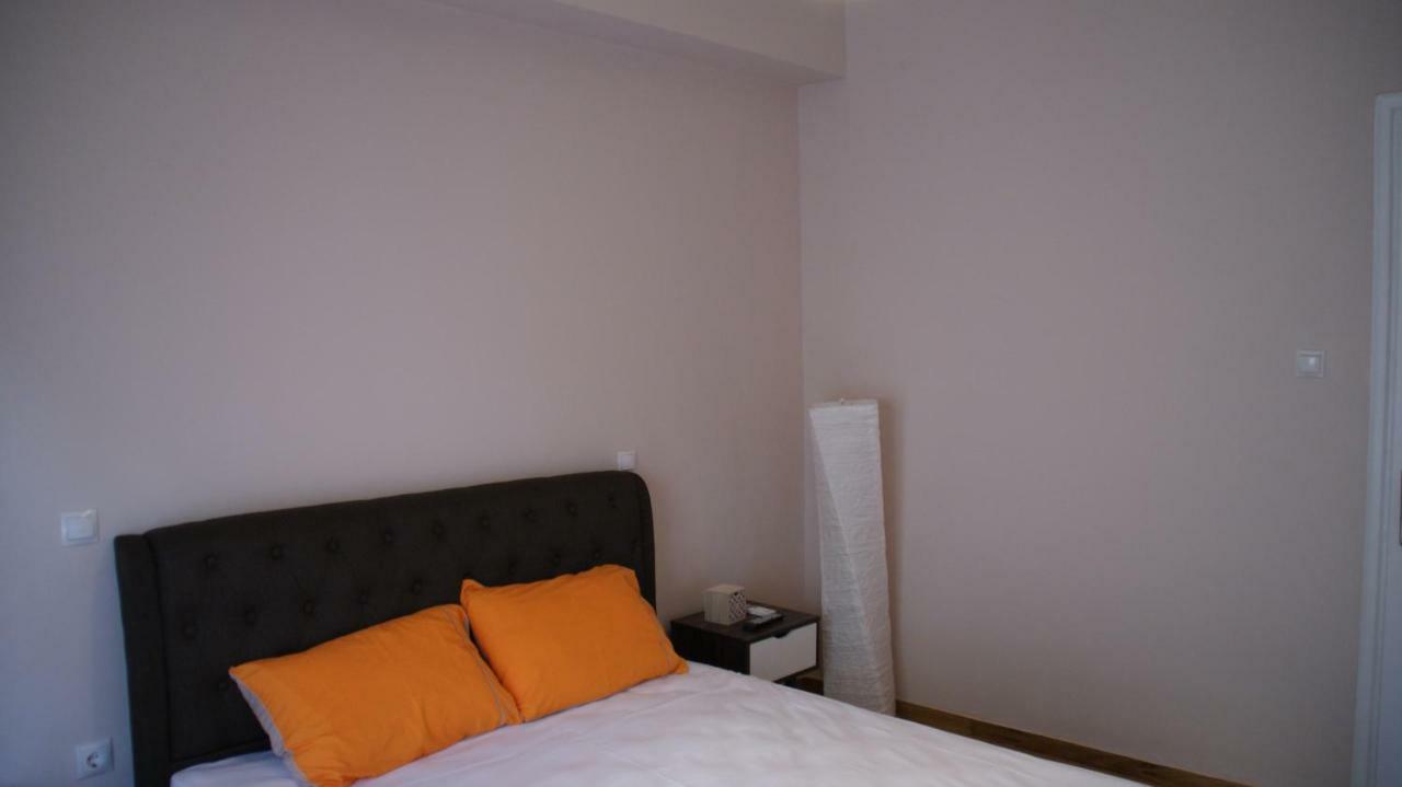 The Victoria Square Exceptional Apartments Афины Экстерьер фото